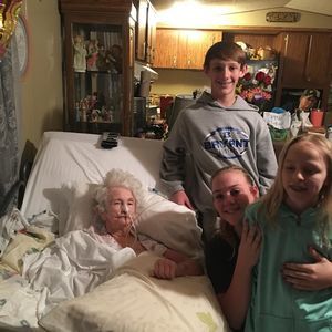 Meet your Posher, Stephanie